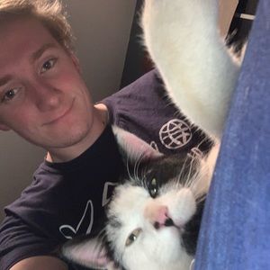 Meet your Posher, Cade